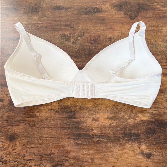 Rene Rofe Cream Bra for Everyday Wear - Picture 2 of 6